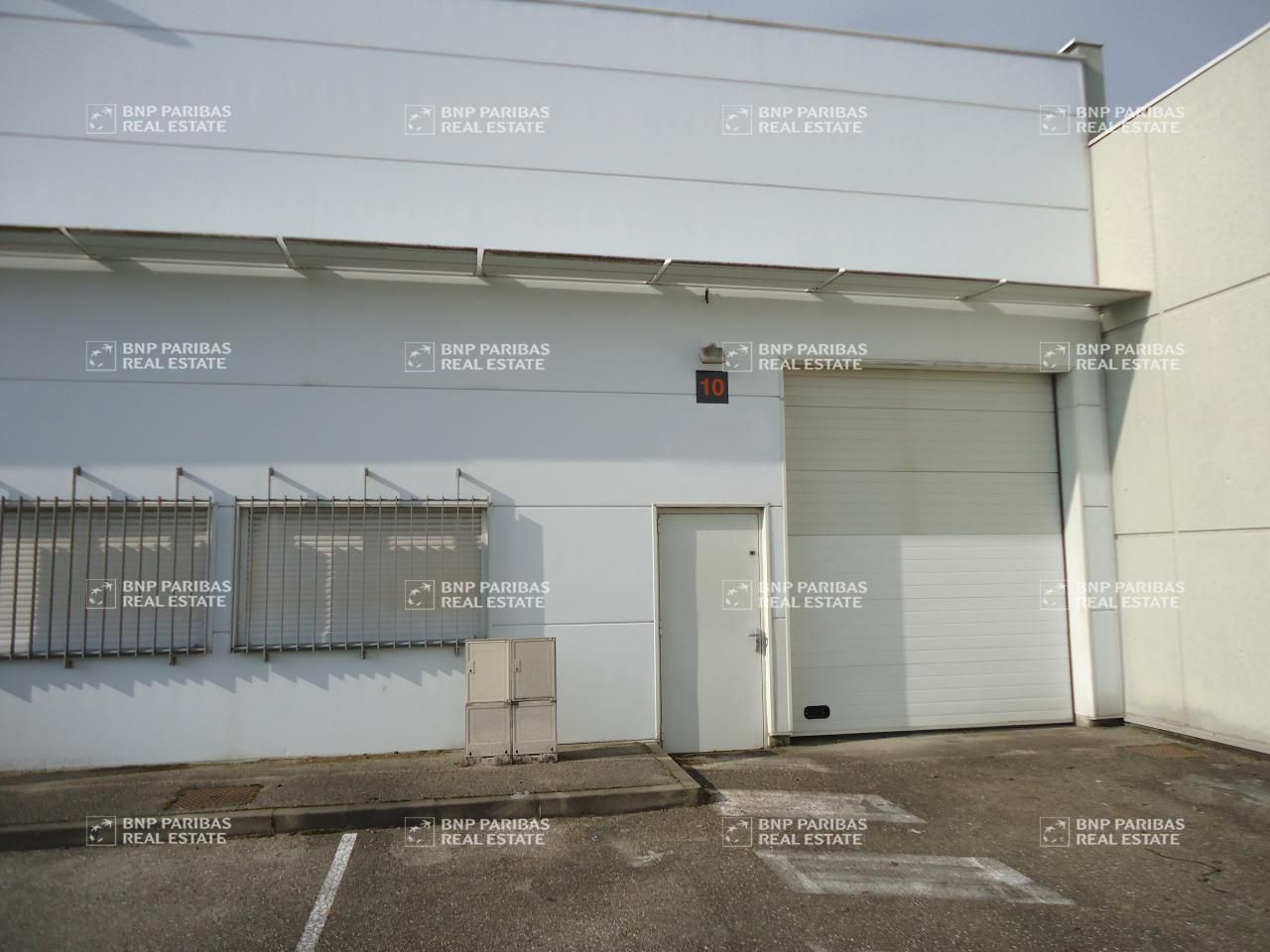 Location Activité 118 m² non divisibles 69140 Rillieux-la-pape