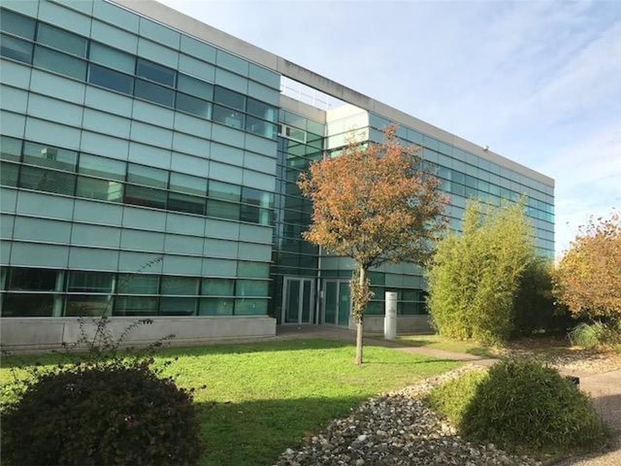 Nous vous proposons des surfaces de bureaux de bo