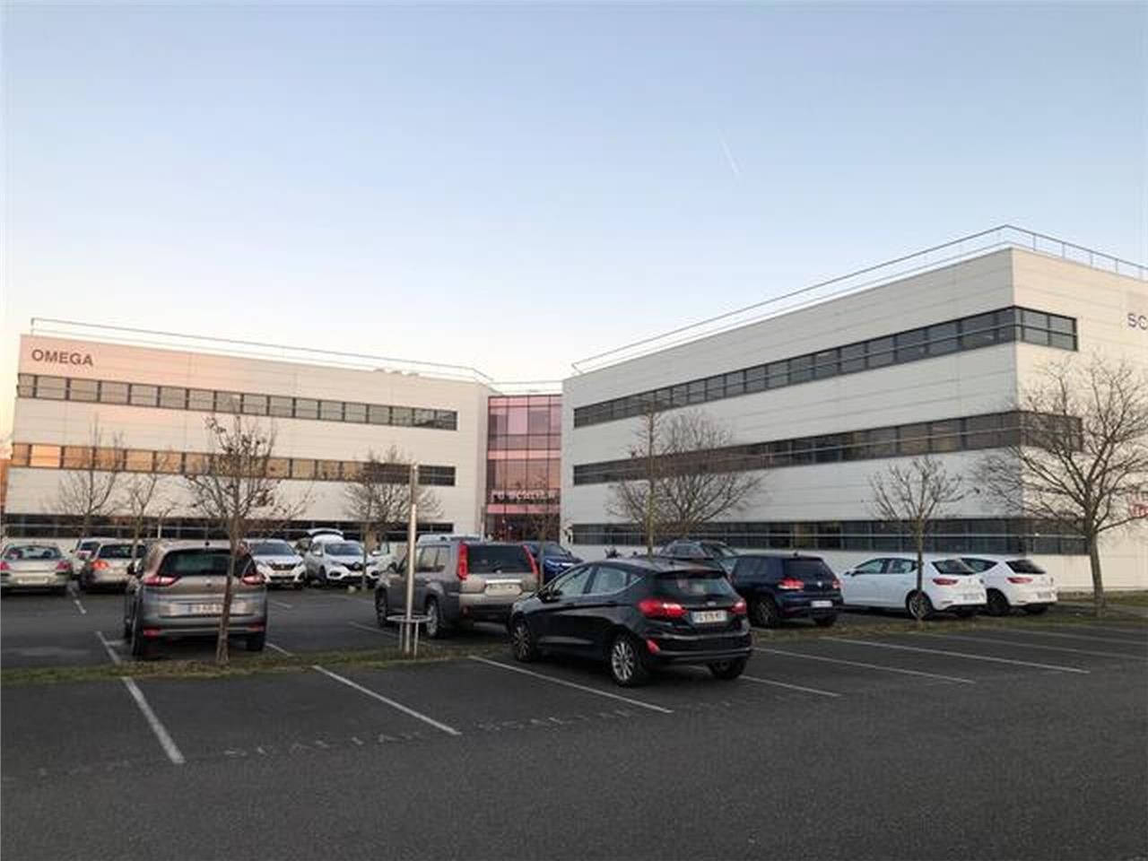 *** BUREAUX À LOUER - IMMEUBLE OMEGA - ZAC DES RA