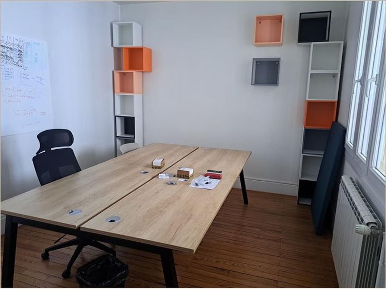 Dans un bel immeuble idéalement situé Quartier du