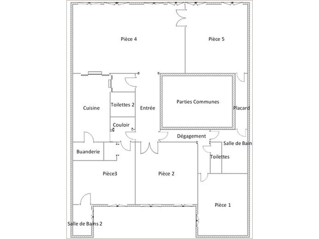 Dans un bel immeuble haussmannien de grand standi