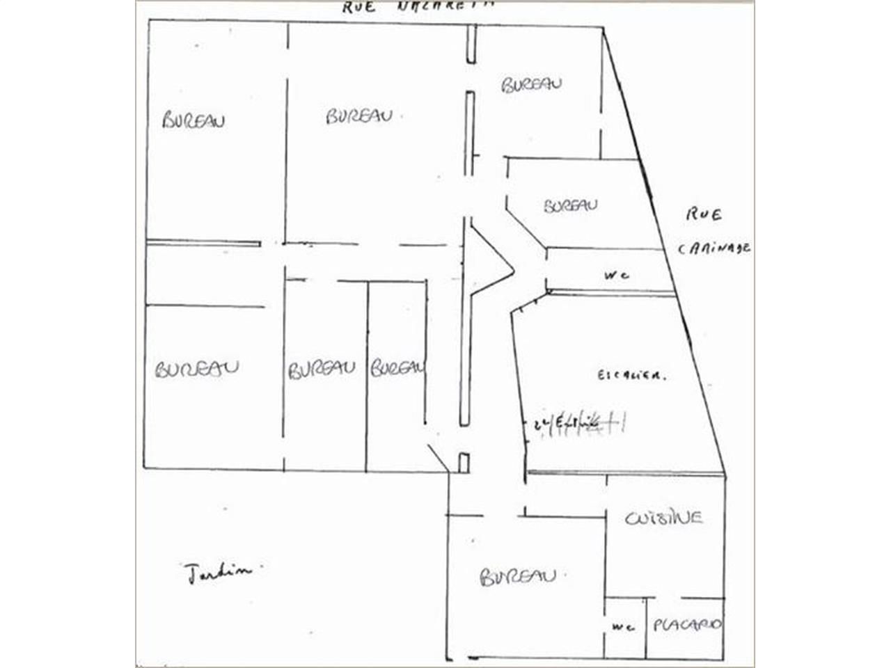 Surface de bureaux de bon standing proposée à la 