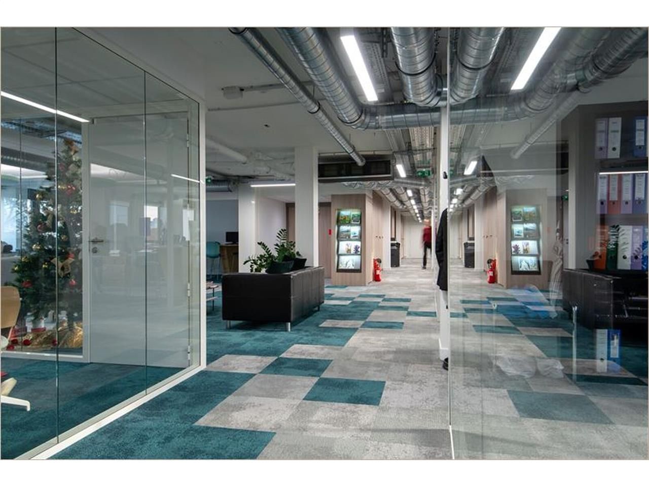 - A LOUER - OPPORTUNITE RARE !!  Nous vous propos