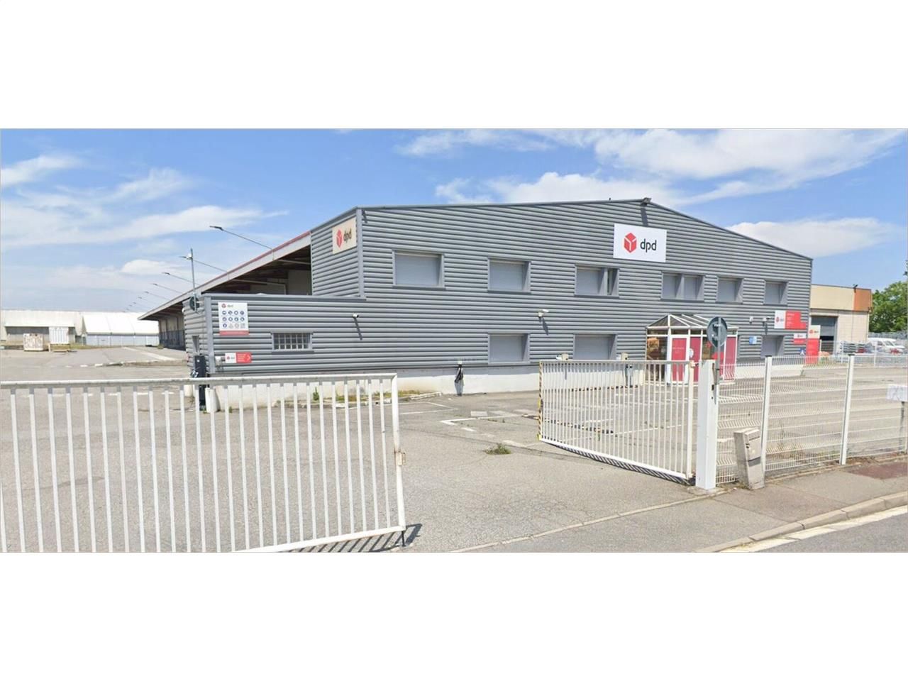 Messagerie à louer, idéalement situé au nord de T