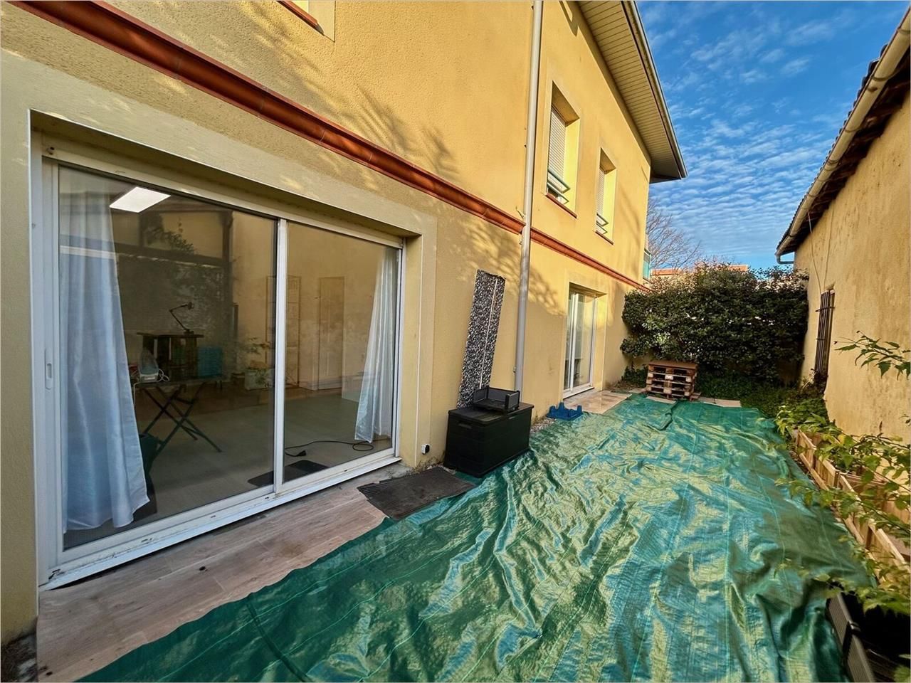 Local commercial disponible sur un axe passant, d