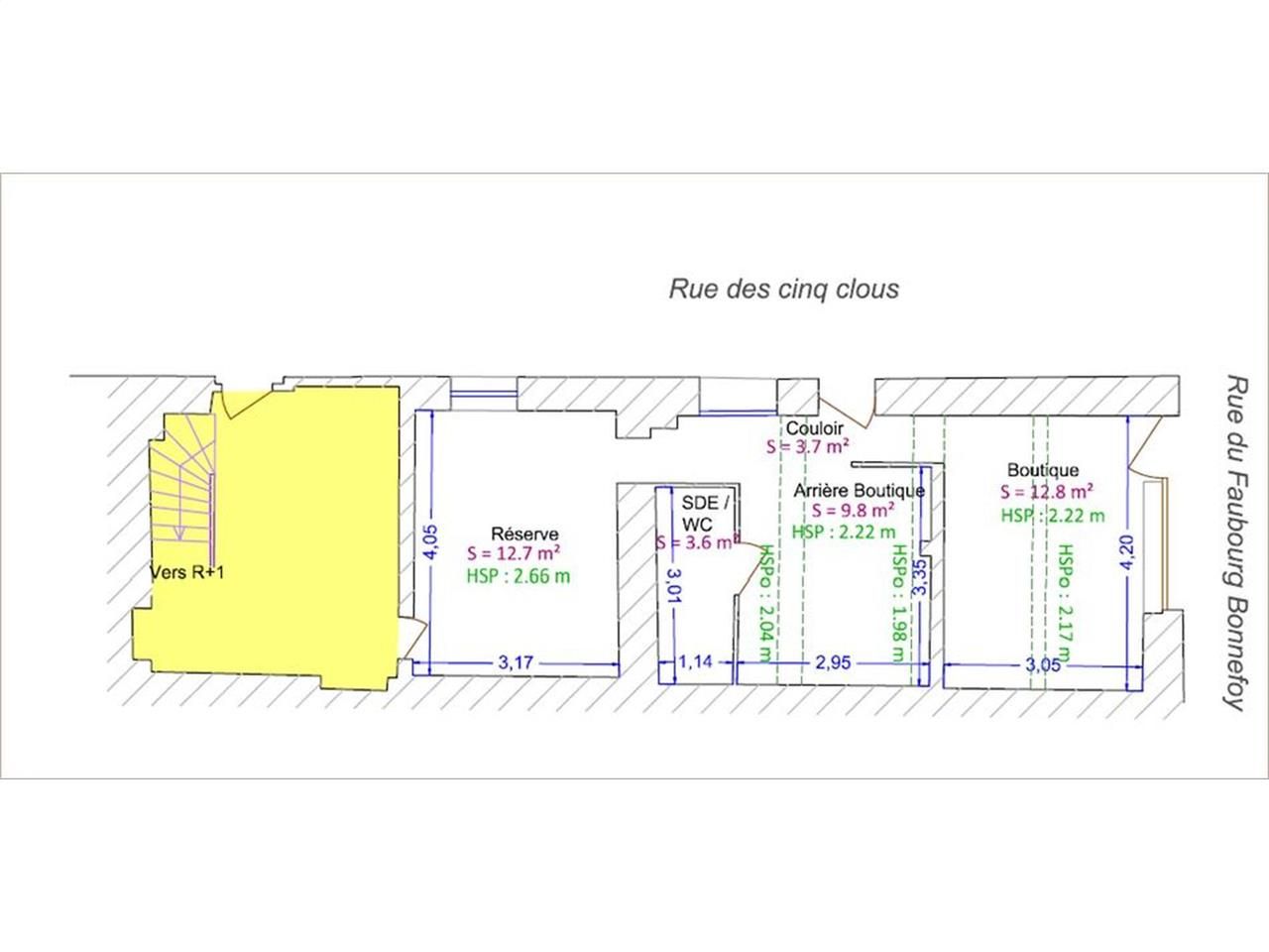 Local commercial rénové disponible à la vente sur