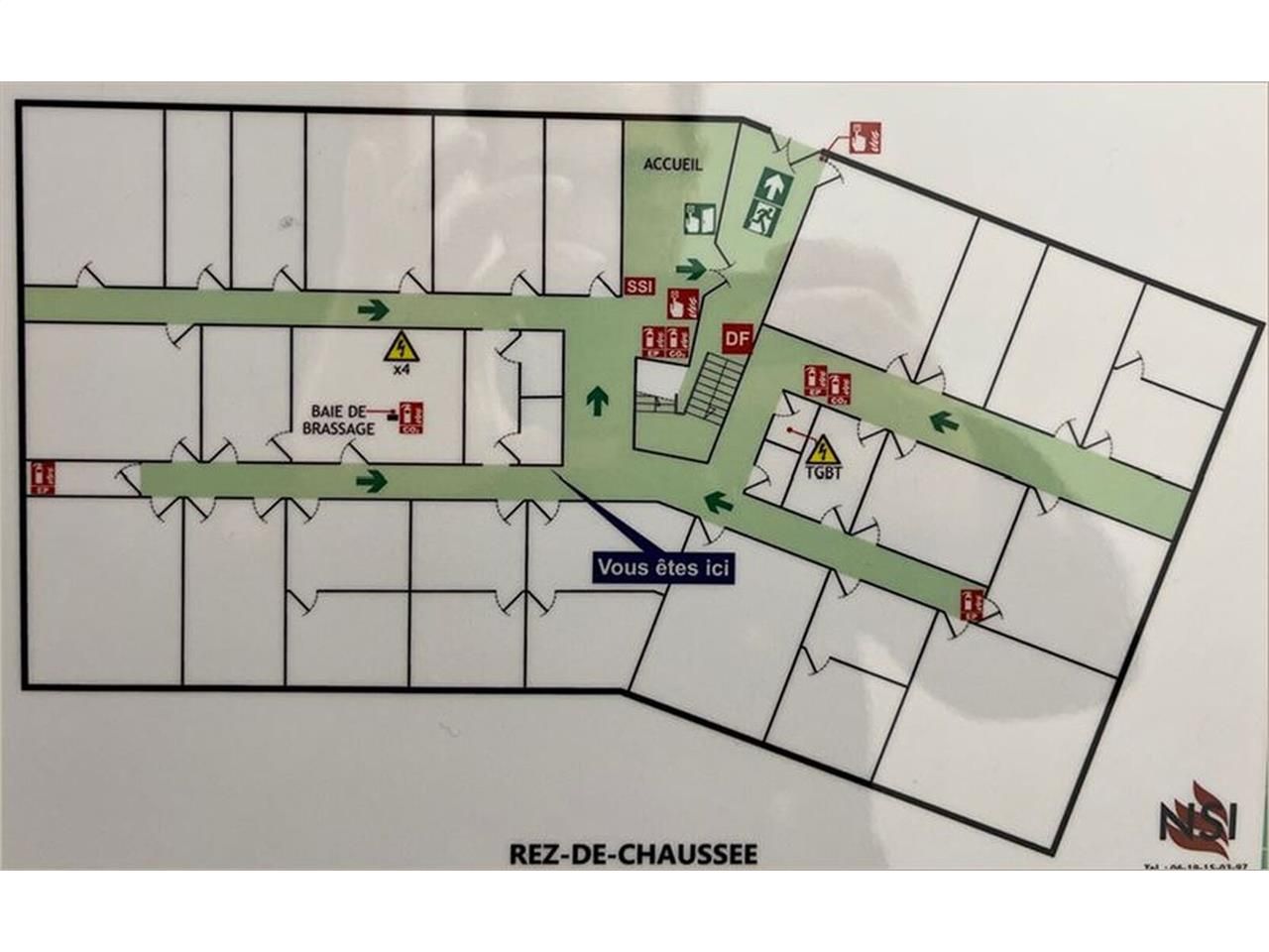 - A LOUER -  Surface de bureaux idéalement située