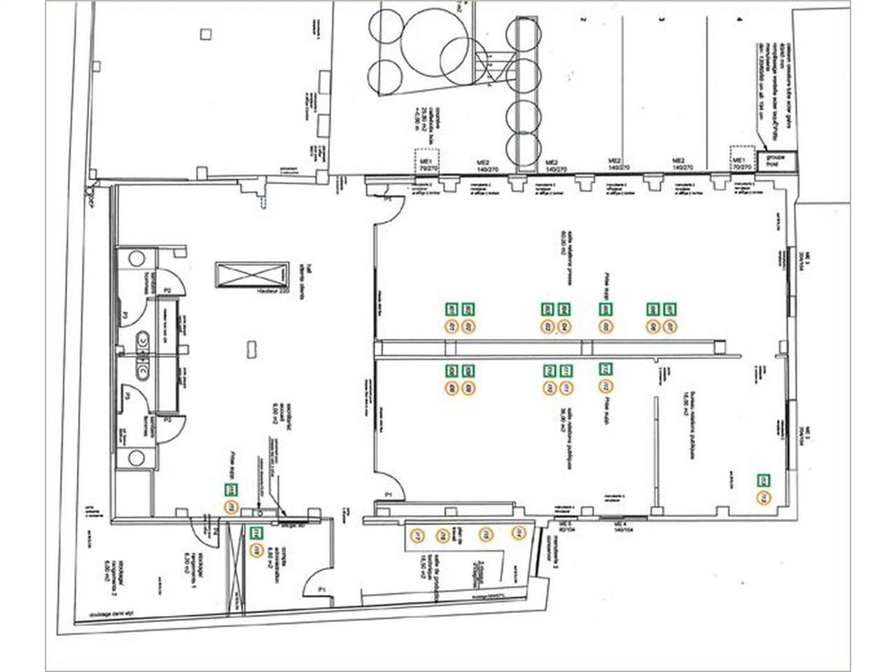 - A LOUER -   Dans un immeuble de caractère récem