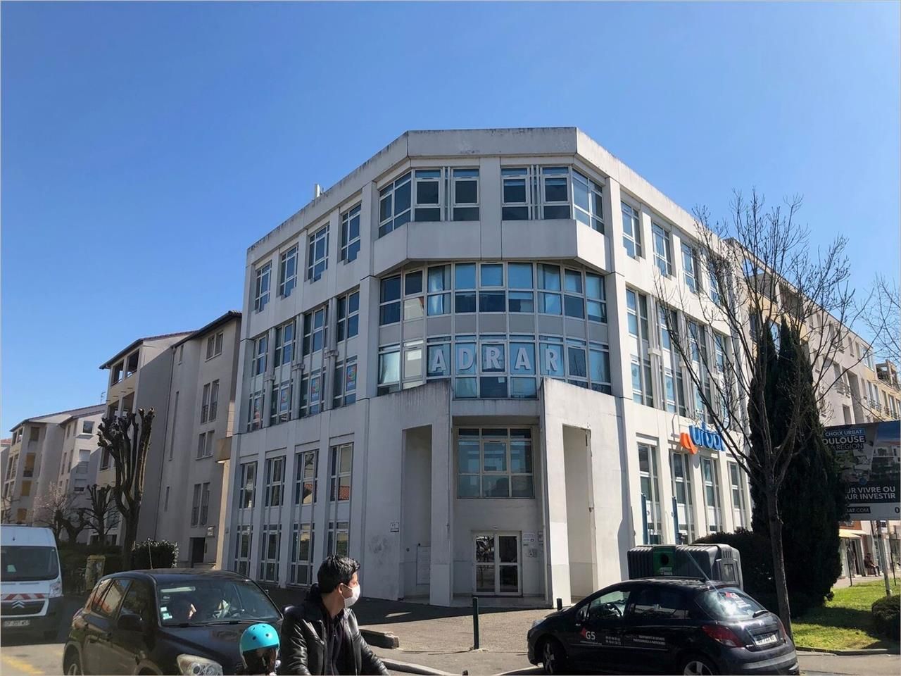 Nous vous proposons une surface de bureaux à la l