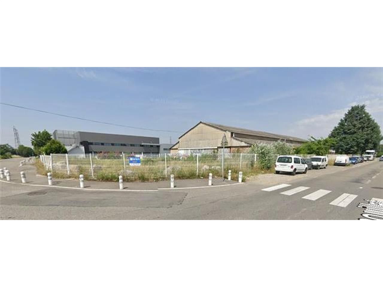 Nous vous proposons un site à rénover à vendre, a