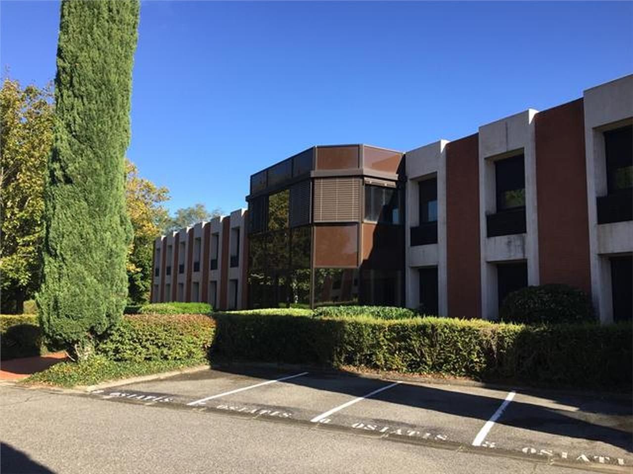 Nous vous proposons une surface de bureaux à la l