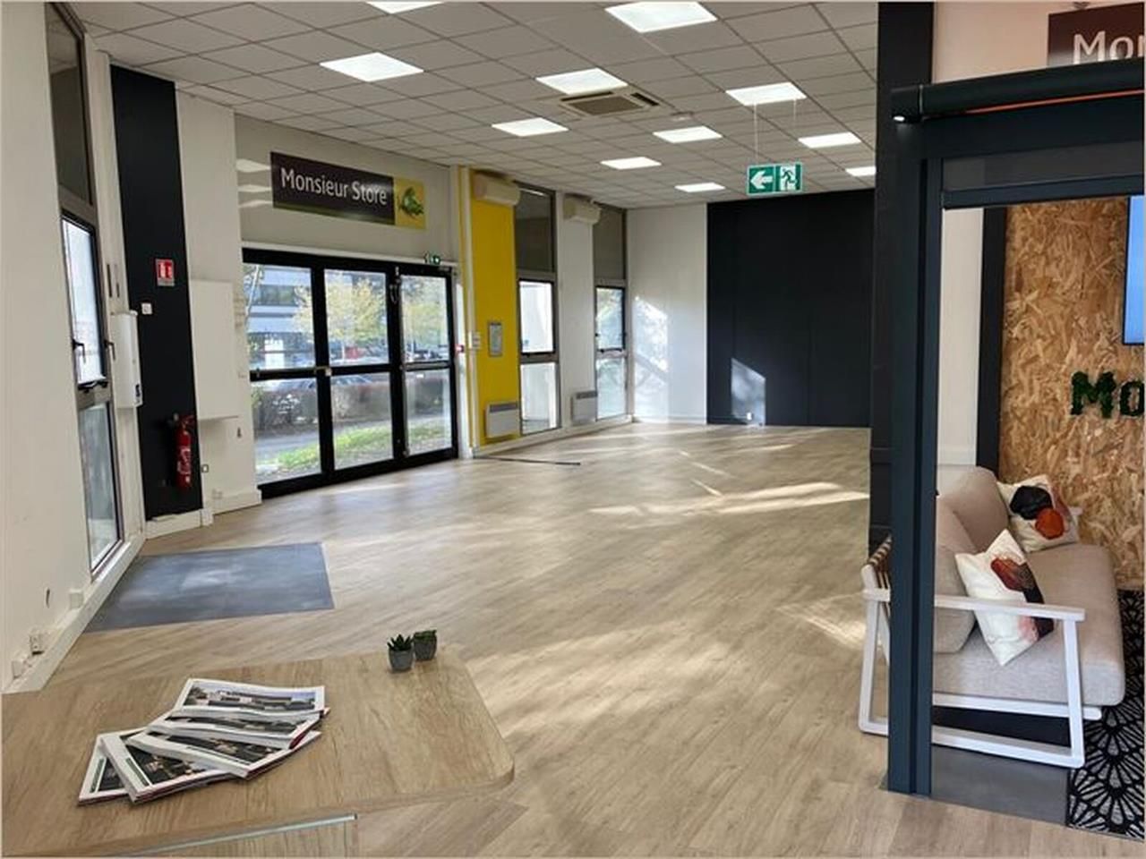 Nous vous proposons à la location une surface de