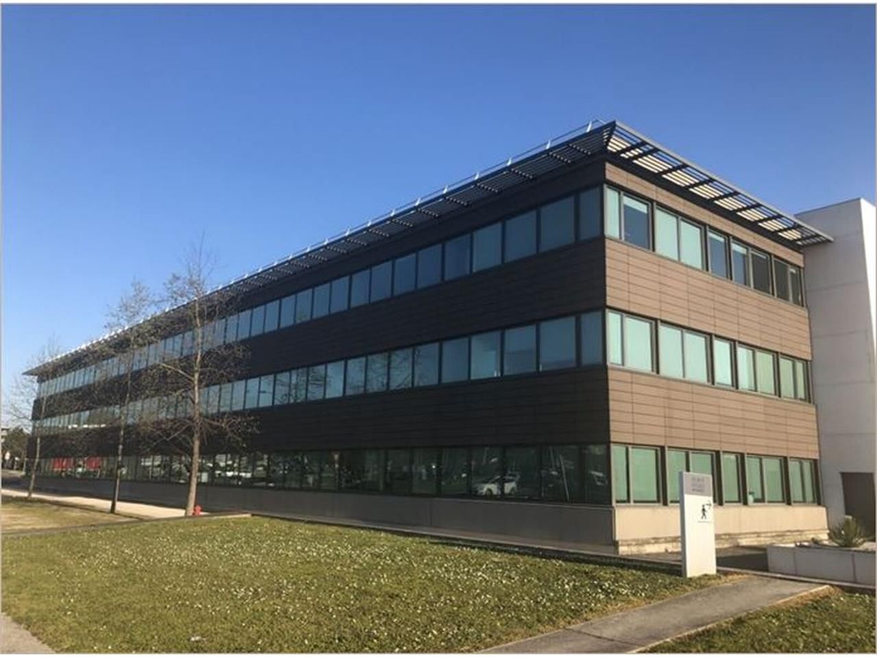 Nous vous proposons des surfaces de bureaux au se