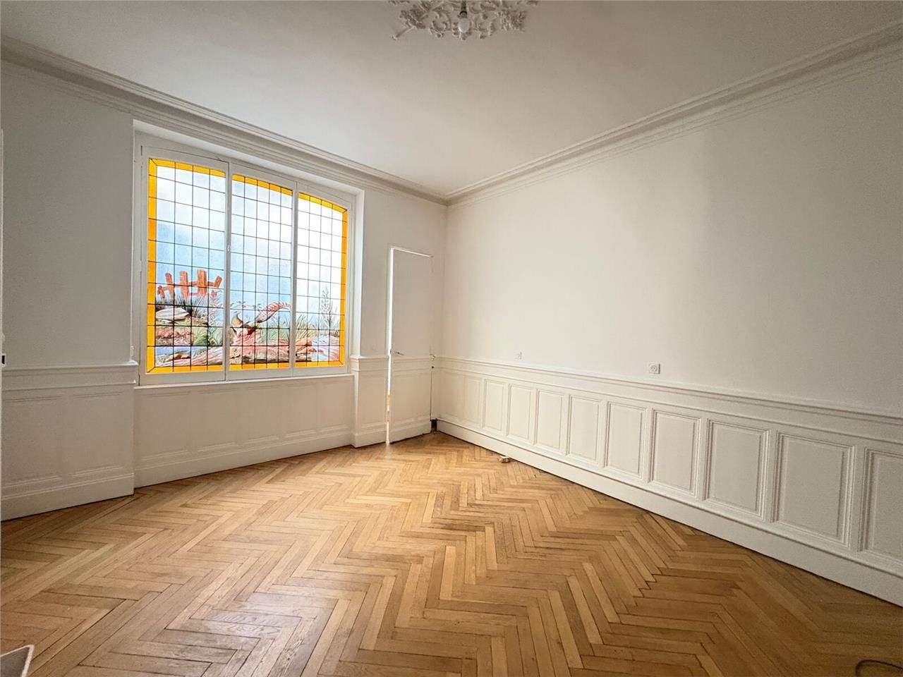 - Bureaux de grand standing à louer -  Idéalement