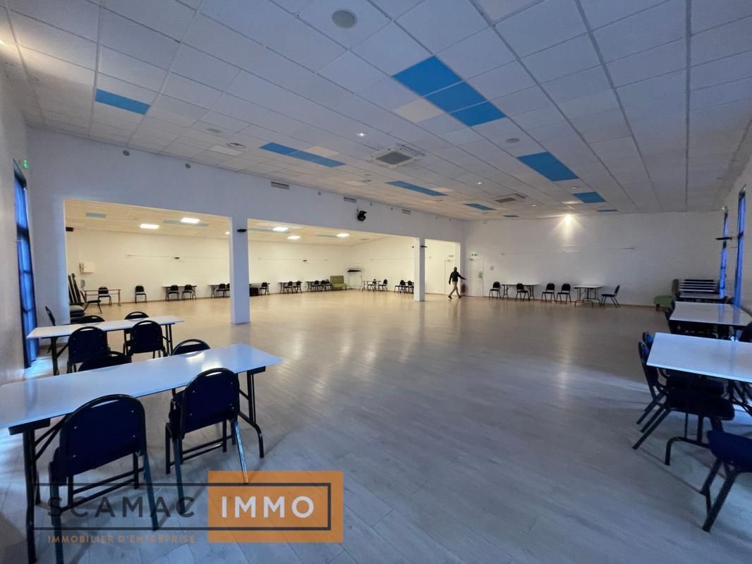 Local d'activités de 1100m²