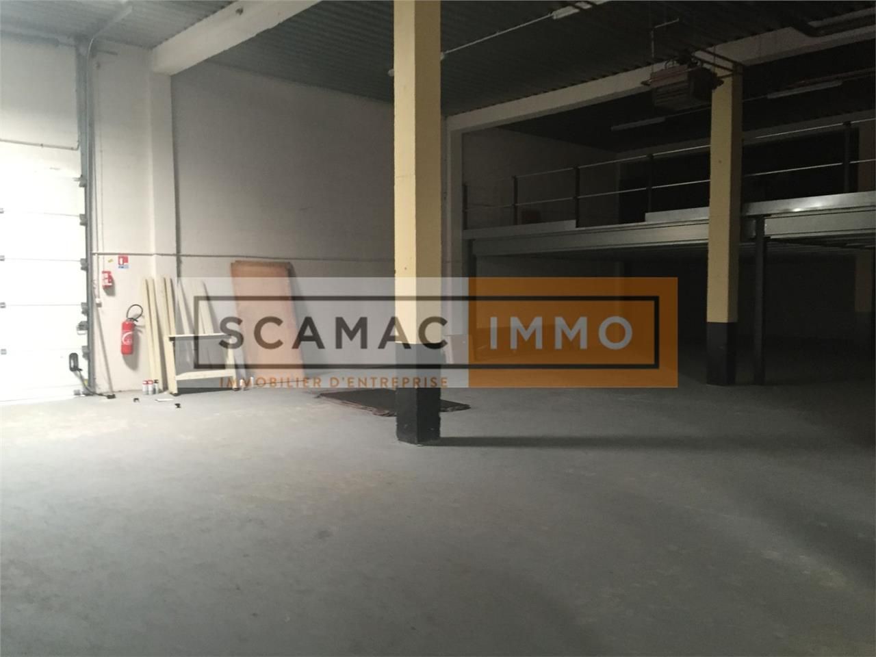 Location Local d'activités 1200 m² non divisibles