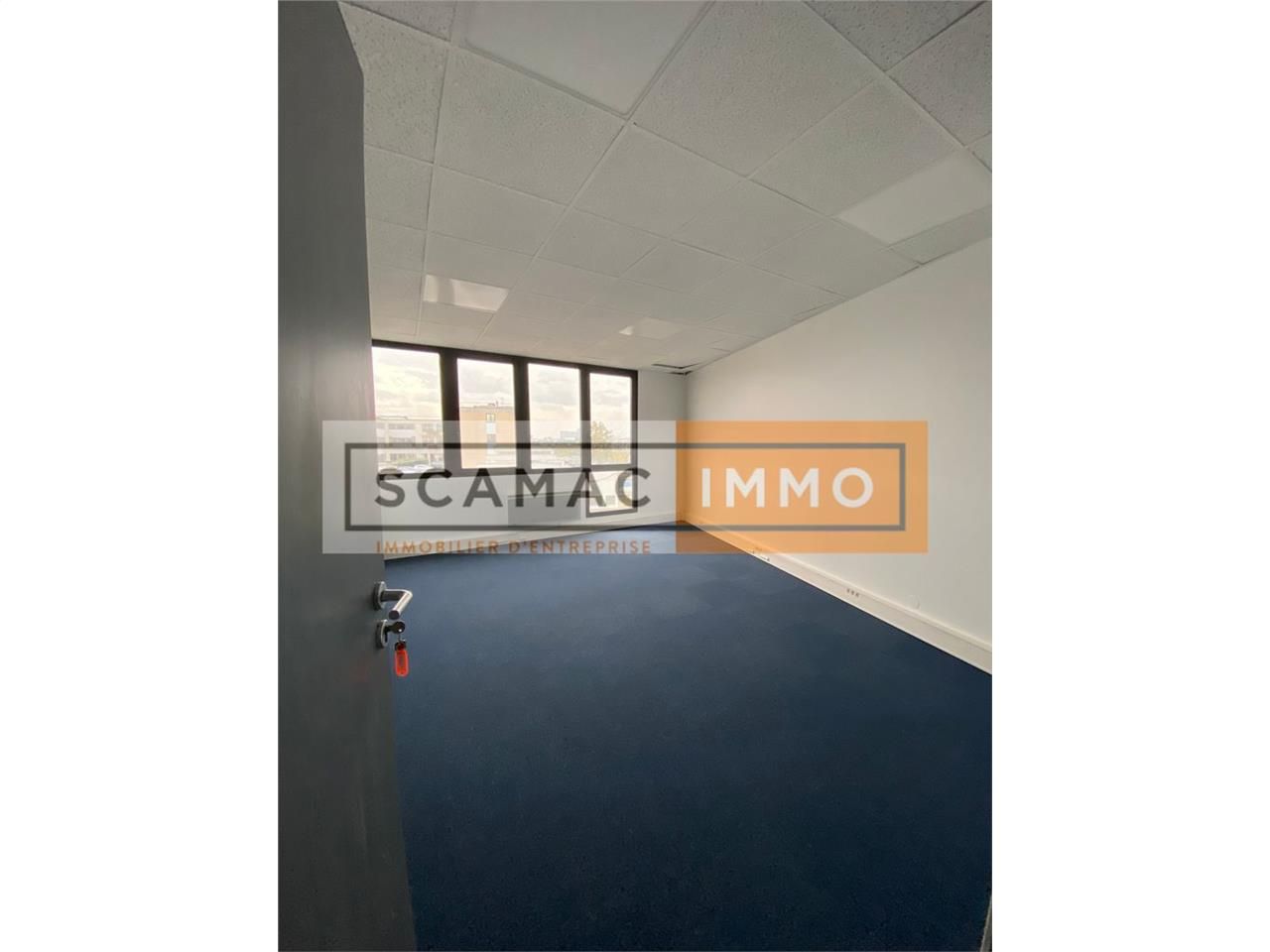 Bureau de 168m²
