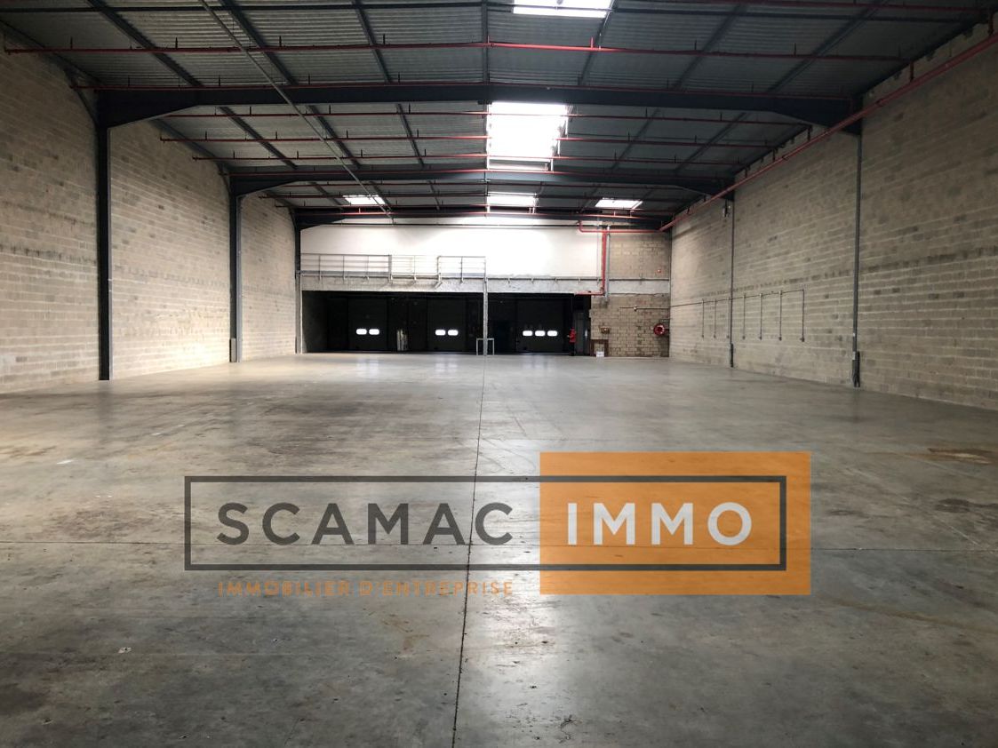 Location Local d'activités 1436 m² non divisibles