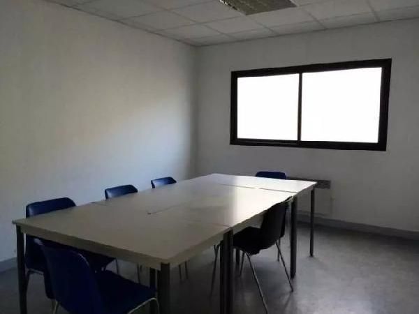 Location Local d'activités 655 m² non divisibles