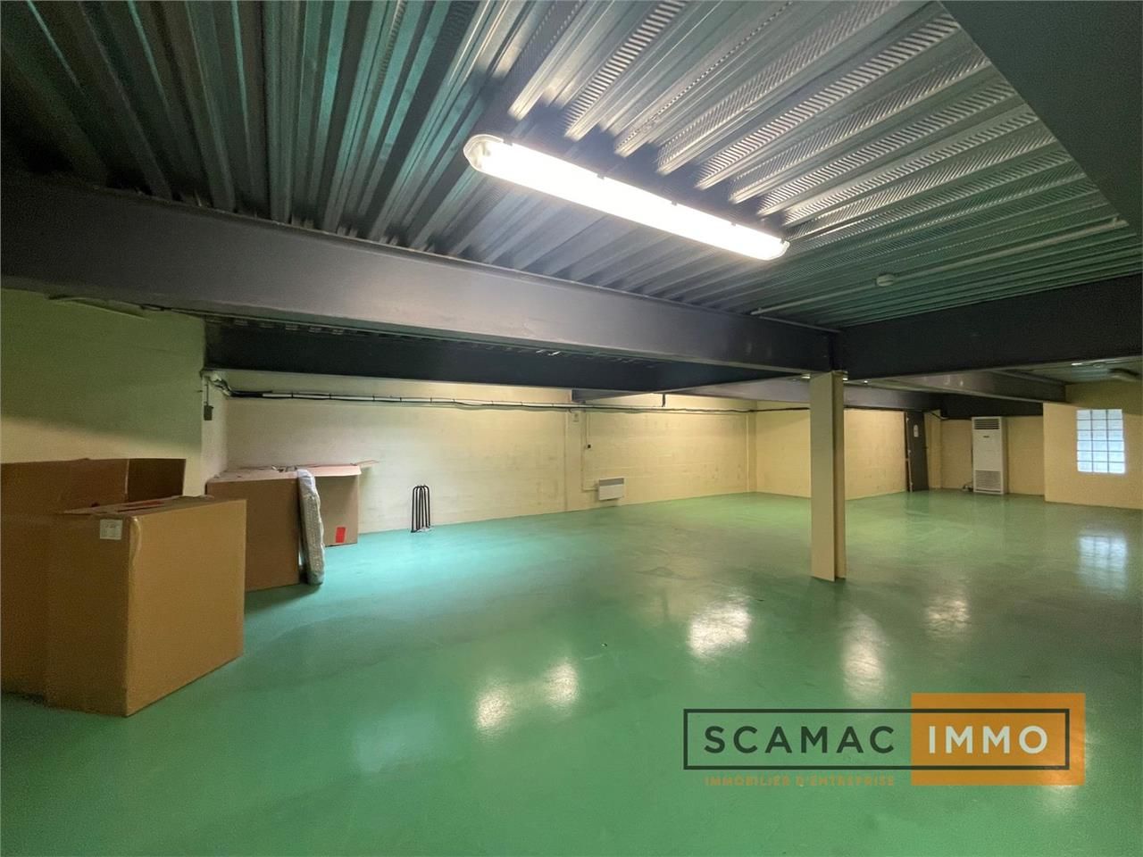 Vente Local d'activités 625 m² non divisibles