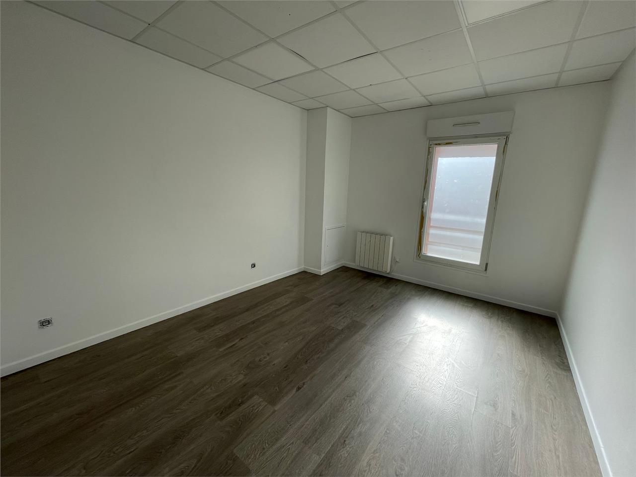 Bureau de 176m²