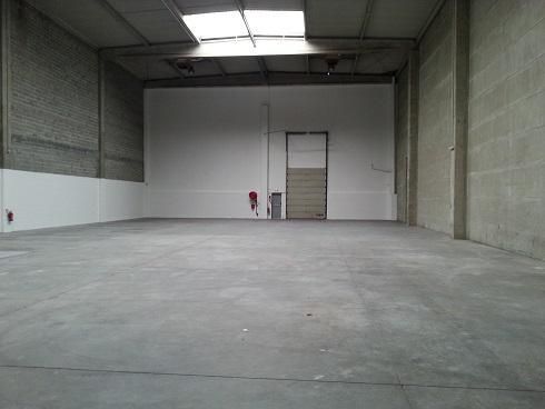 Location Local d'activités 1064 m² non divisibles