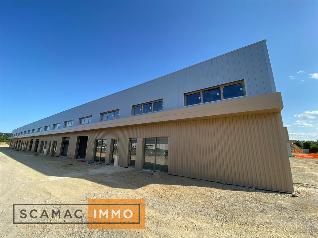Local d'activités de 528m²