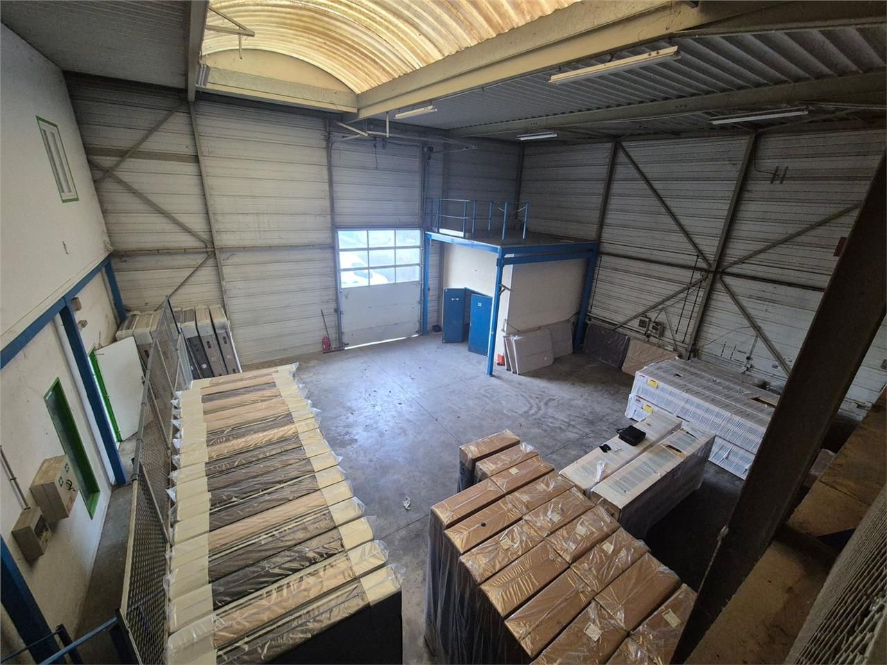 Location Local d'activités 432 m² non divisibles