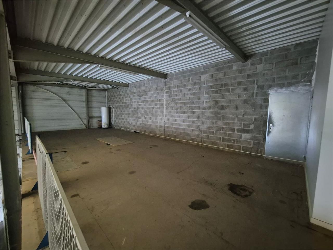 Local d'activités de 432m²