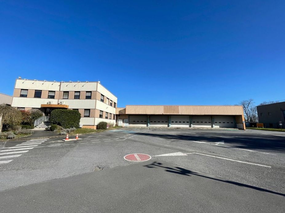Entrepôt de 7050m²
