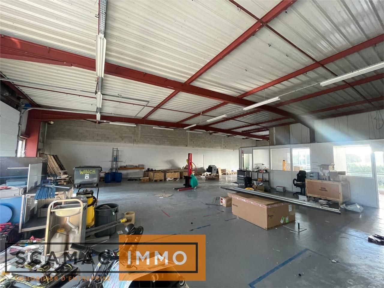 Local d'activités de 320m²