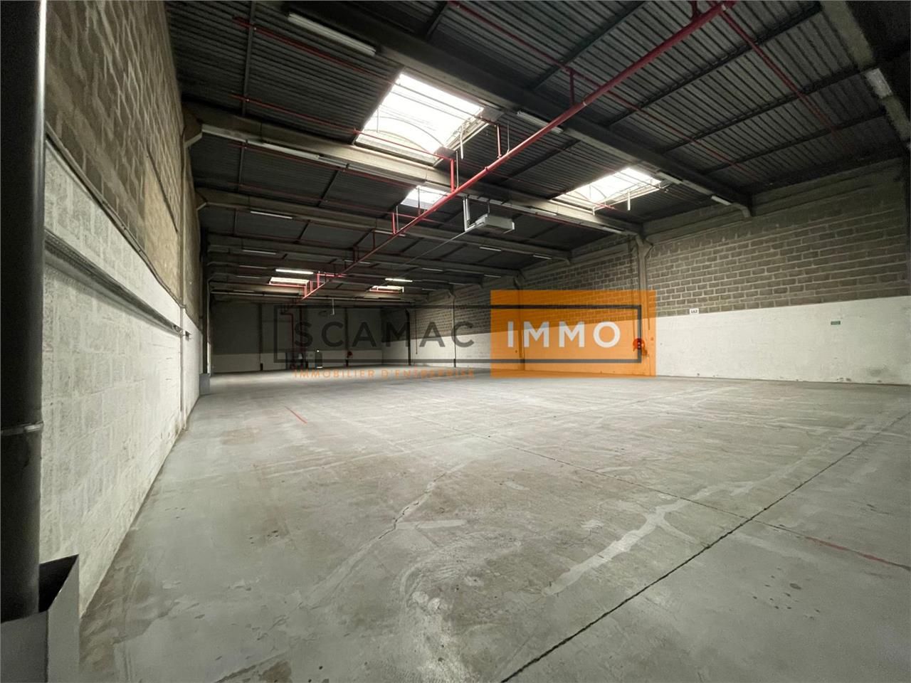 Location Local d'activités 6795 m² non divisibles