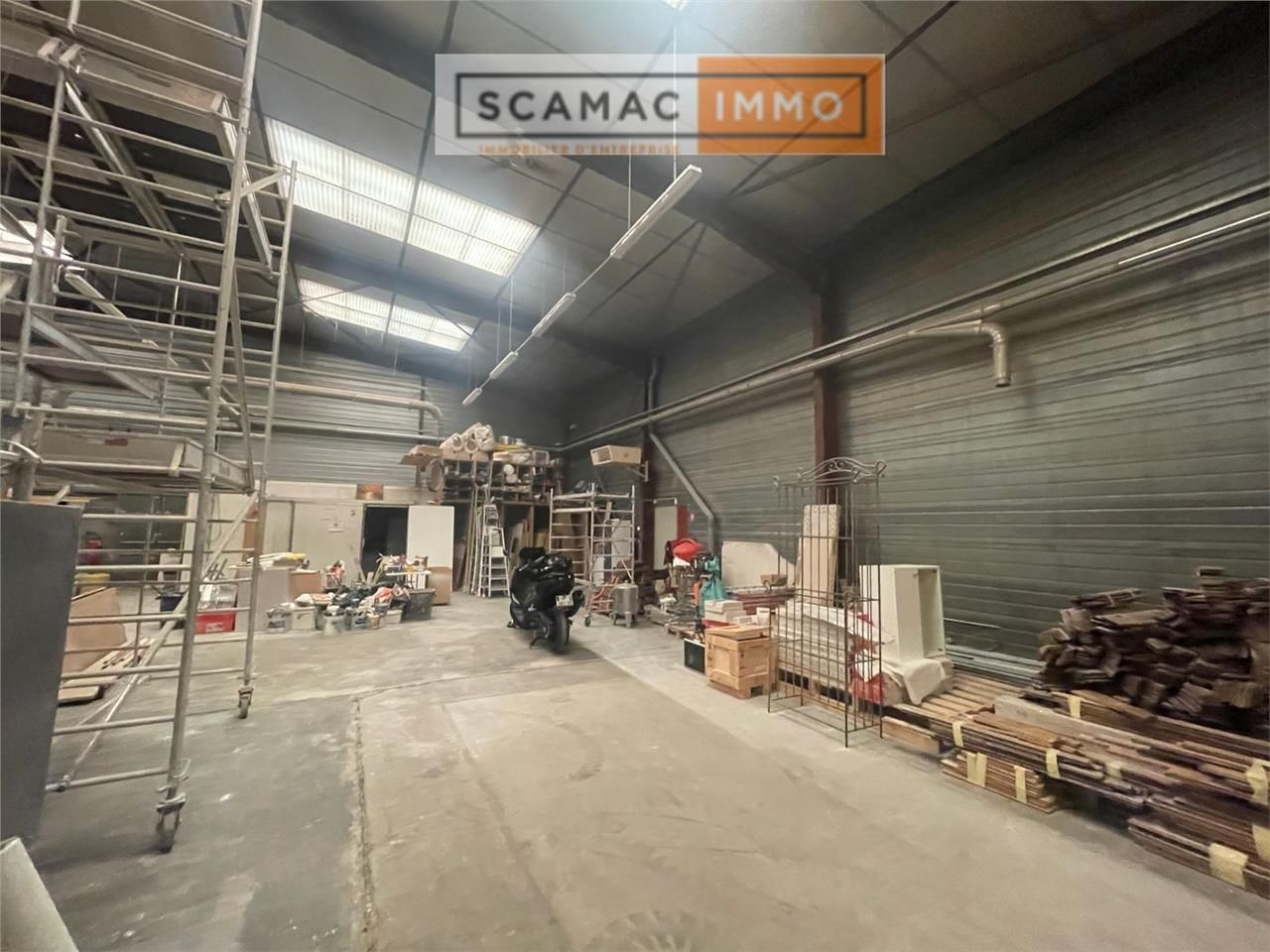 Location Local d'activités 710 m² non divisibles