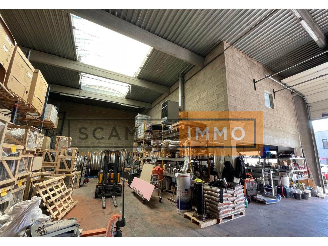 Location Local d'activités 308 m² non divisibles