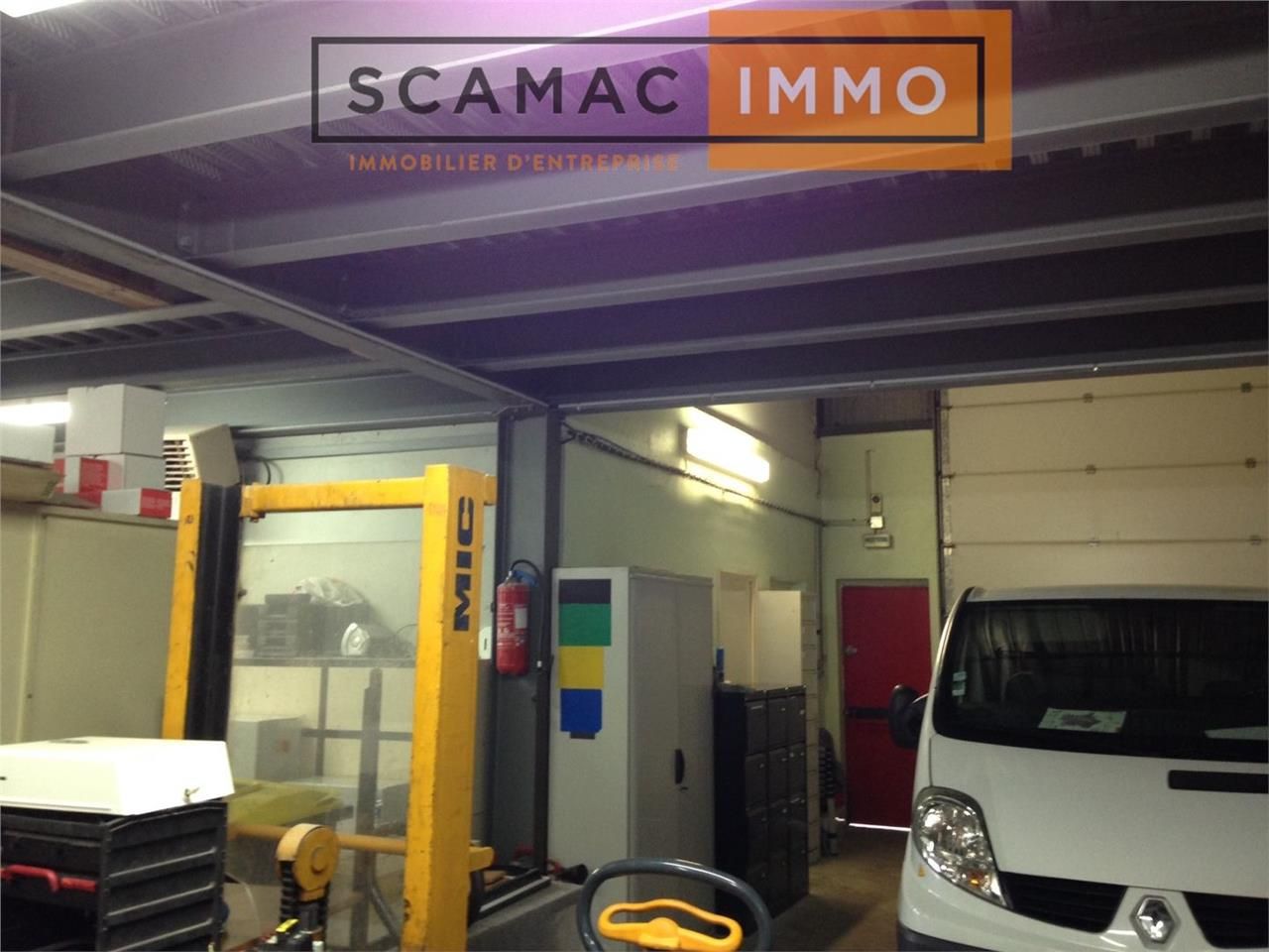 Vente Local d'activités 271 m² non divisibles