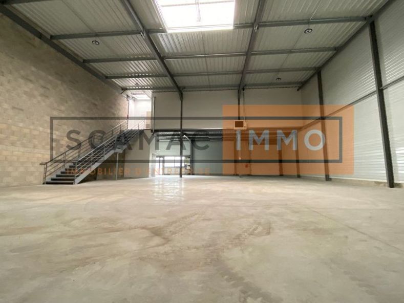 Location Local d'activités 466 m² non divisibles