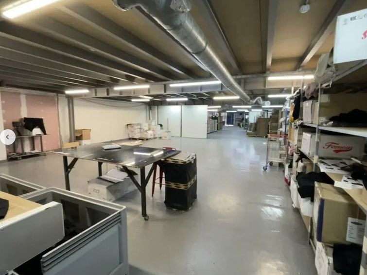 Vente Local d'activités 500 m² non divisibles