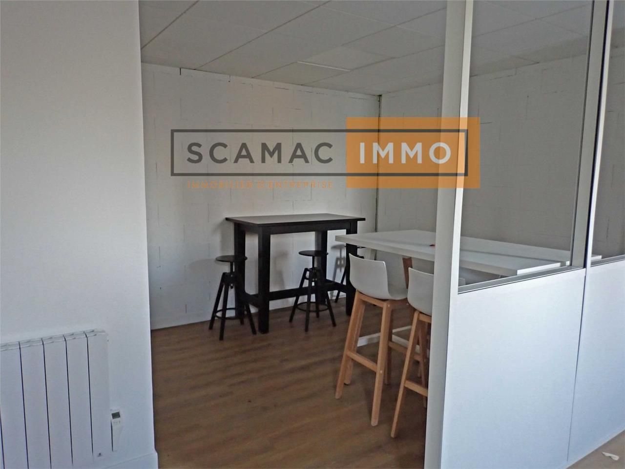 Local d'activités de 304m²