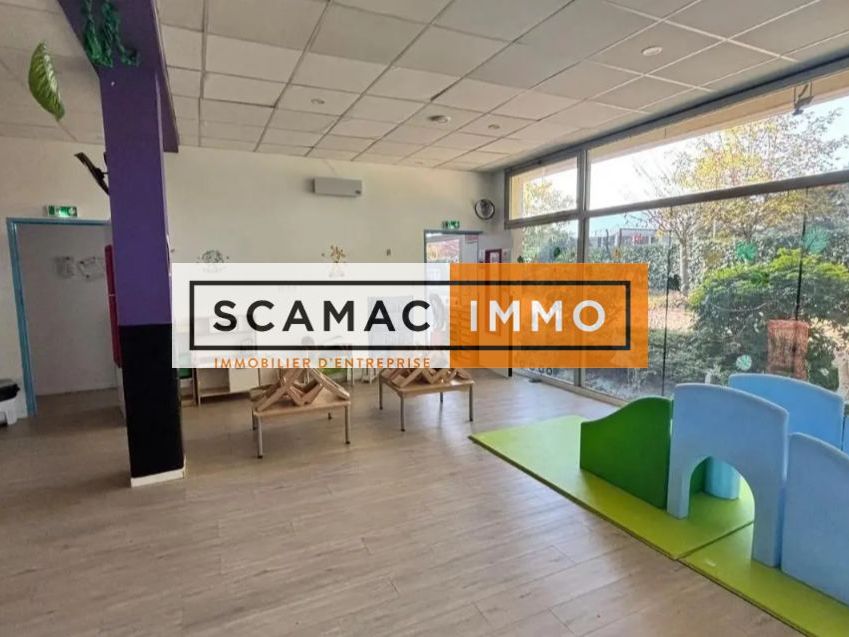 Location Local d'activités 285 m² non divisibles