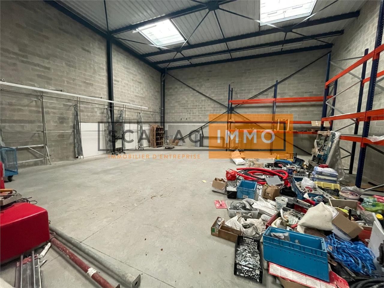 Location Local d'activités 317 m² non divisibles