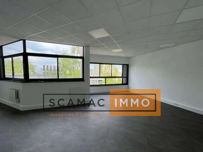 Local d'activités de 168m²