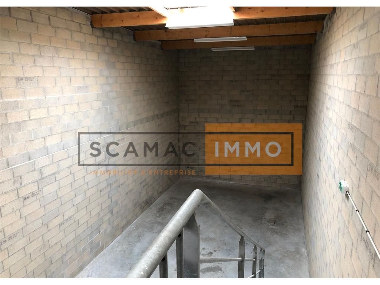 Local d'activités de 118m²