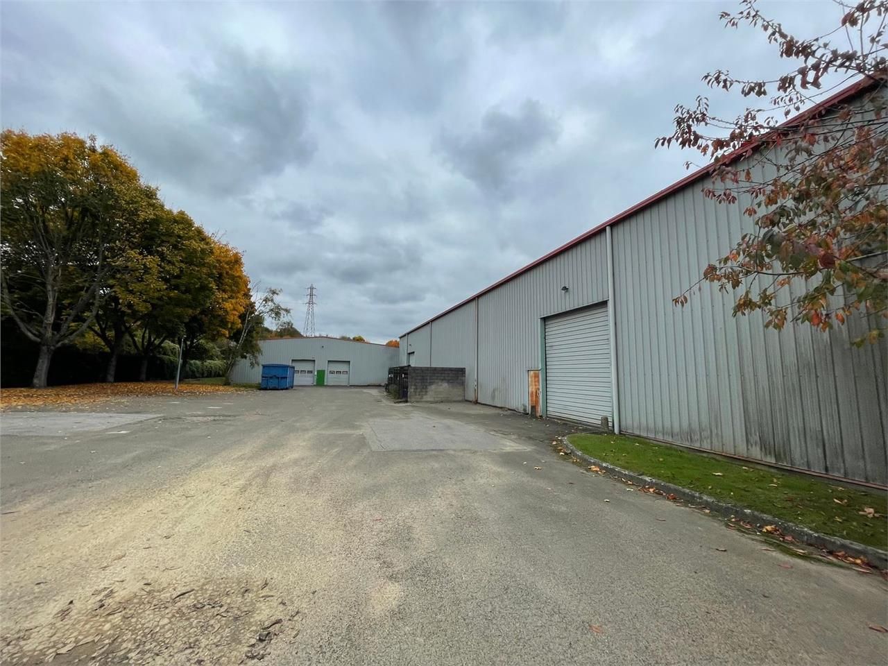 Location Entrepôt 3120 m² non divisibles