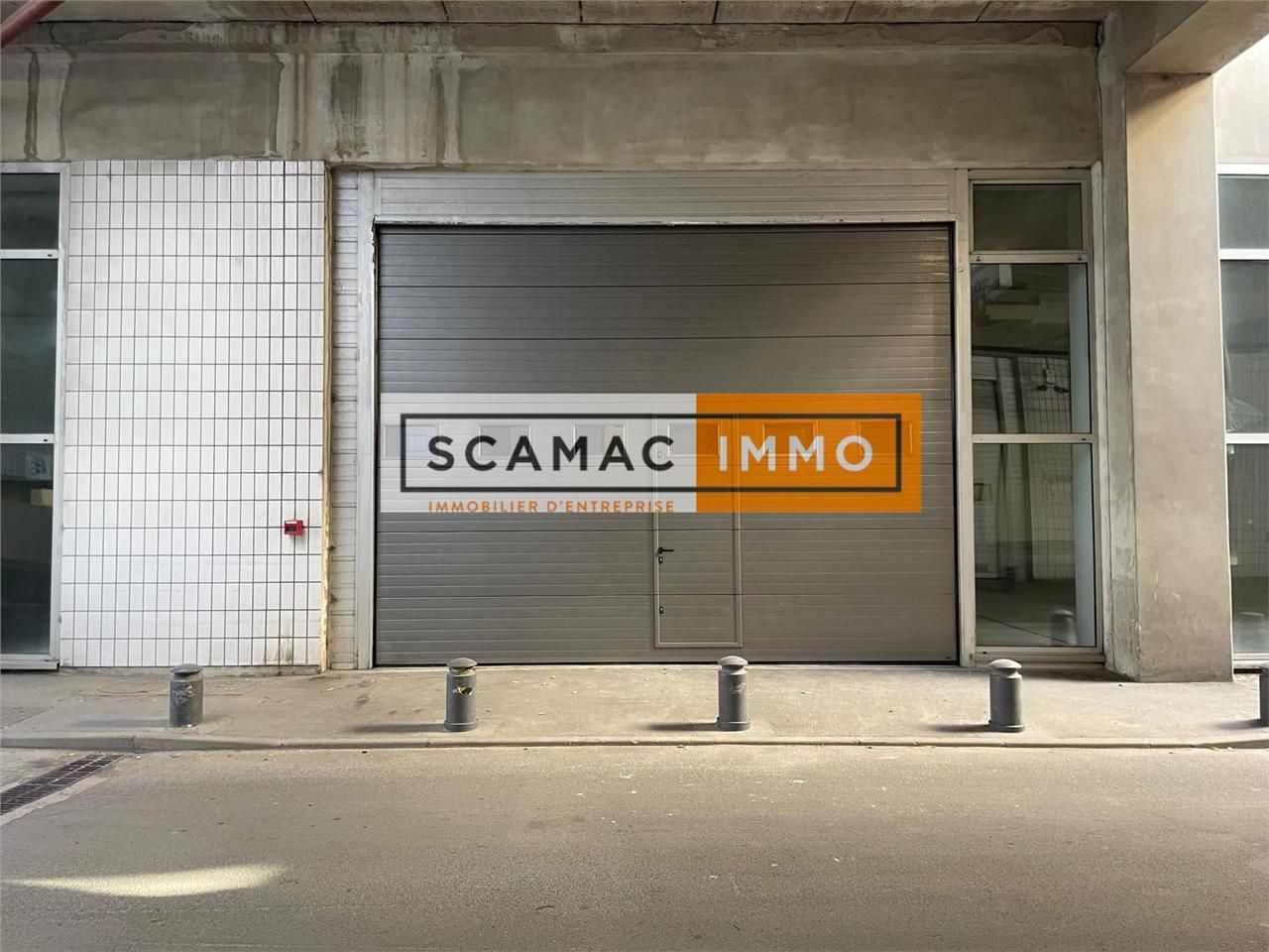 Location activité/entrepôt - 2157 m²