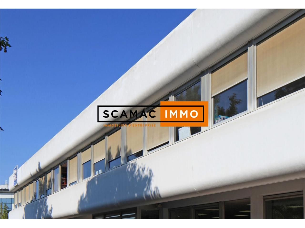 Entrepôt de 19290m²