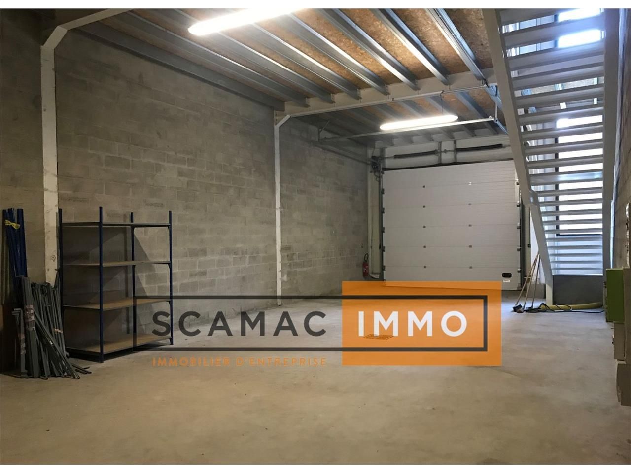 Local d'activités de 429m²