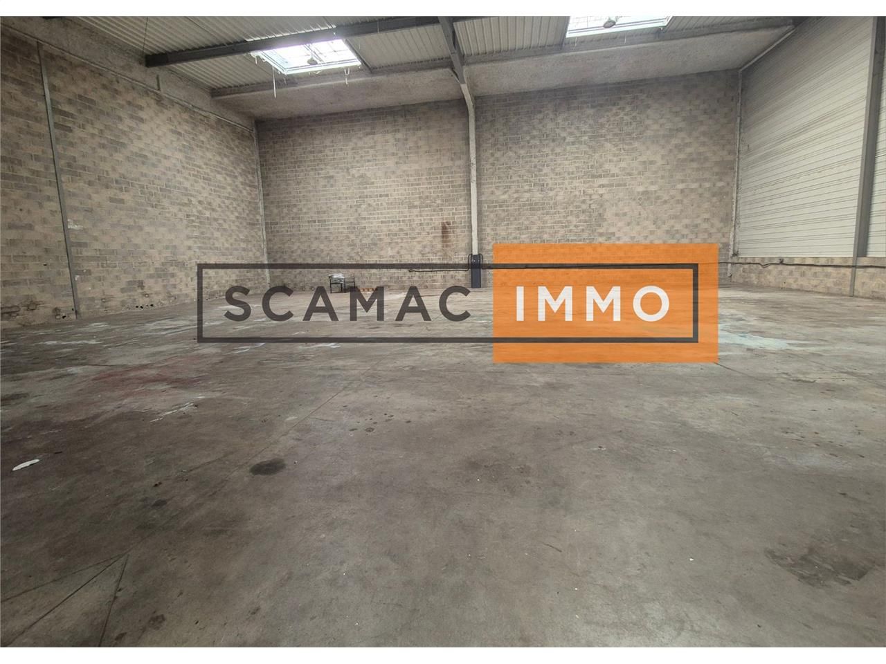 Location Local d'activités 471 m² non divisibles