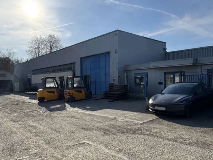 Vente Entrepôt 1850 m² non divisibles