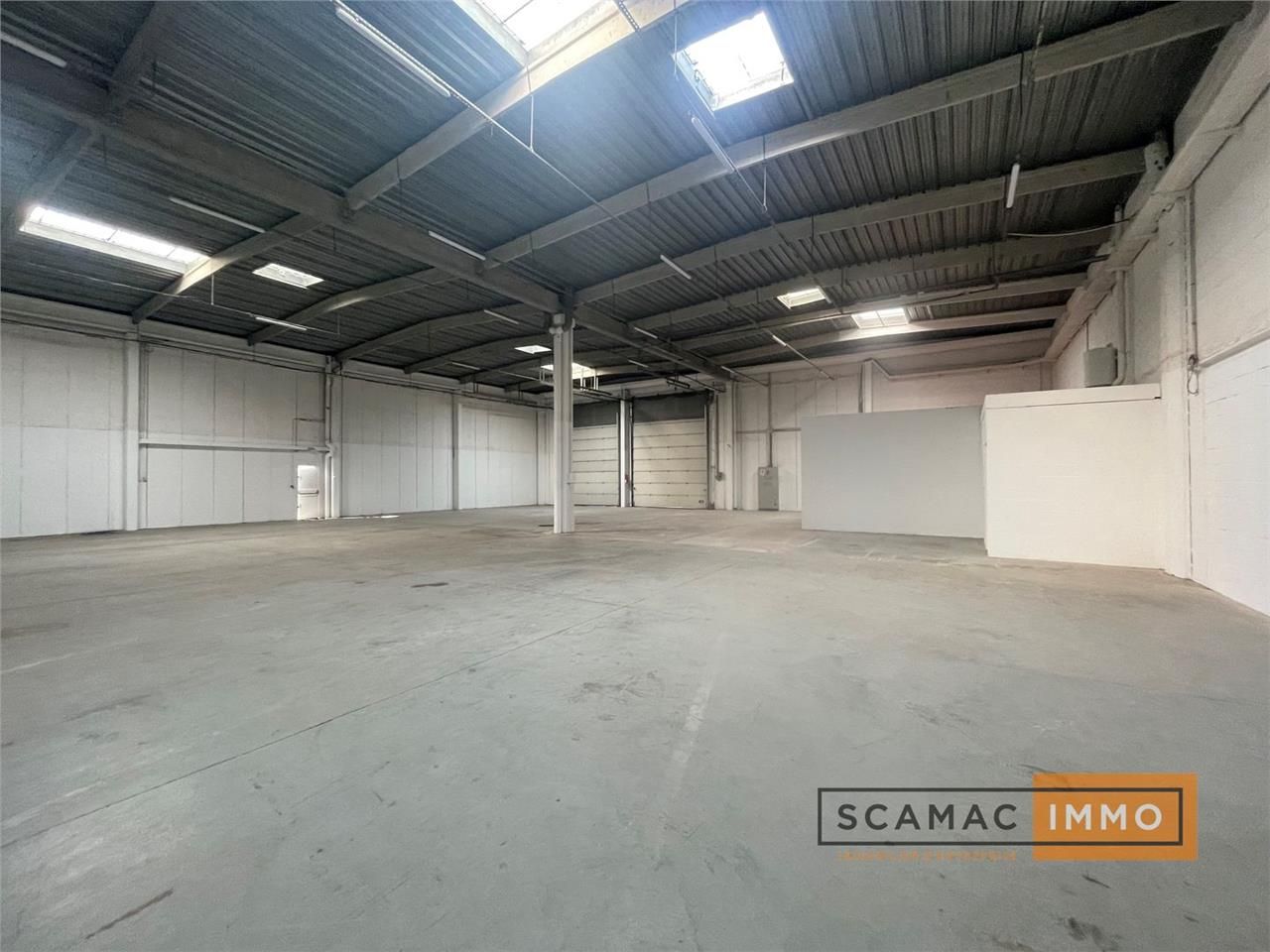 Local d'activités de 536m²