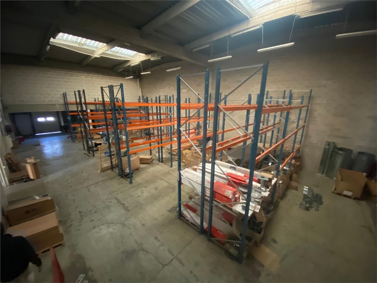 Location Local d'activités 1428 m² non divisibles